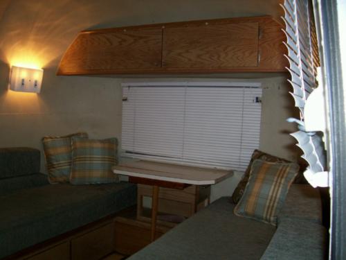 1962 Airstream Safari Travel Trailer