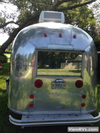 1964 Airstream Travel Trailer Globe Trotter 19' (A)