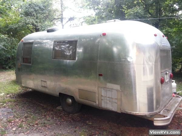 1966 Airstream Travel Trailer Safari 22' (B)