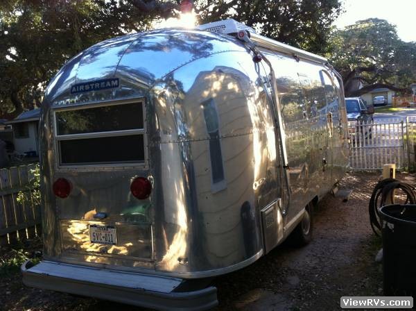 1967 Airstream Trailer Safari 22' (A)