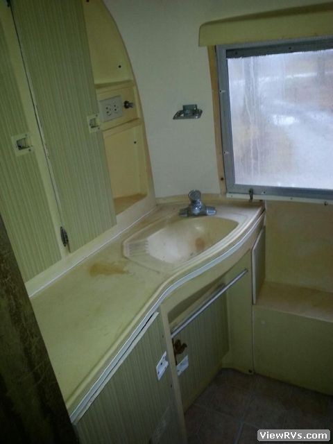 1968 Airstream Travel Trailer Overlander 26' (B)