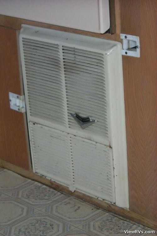 1969 Airstream Caravel 18' Travel Trailer