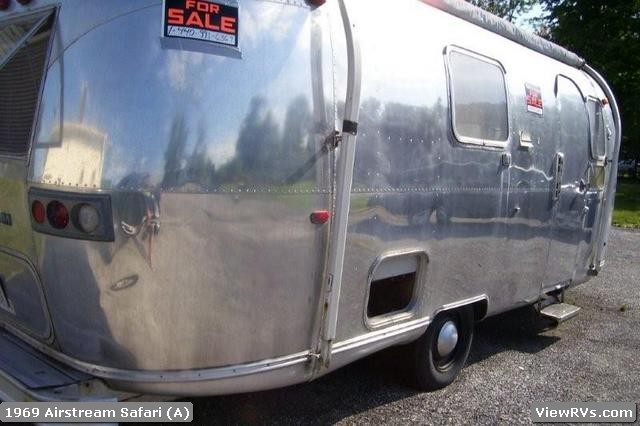1969 Airstream Safari 23' Travel Trailer (A)