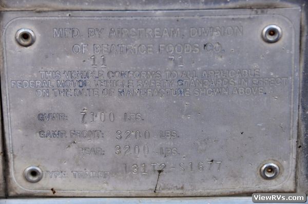 1972 Airstream Sovereign 31' Travel Trailer (C)