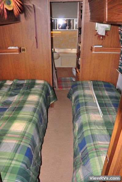 1972 Airstream Sovereign 31' Travel Trailer (C)