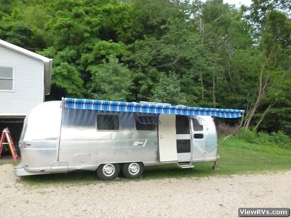 1973 Airstream Travel Trailer Overlander 27' (A)
