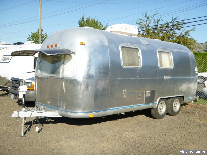 1974 Airstream Travel Trailer Safari 23' (B)