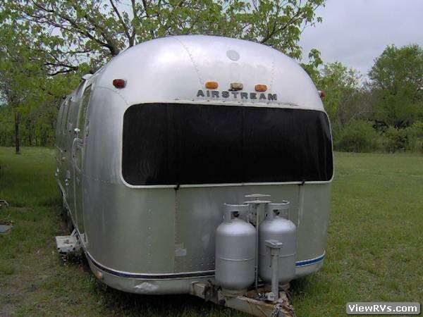 1974 Airstream Trailer Sovereign of the Road 31' (D)