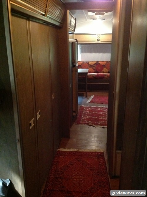 1975 Airstream Ambassador 29' Travel Trailer (A)