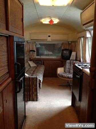 1978 Airstream Travel Trailer Sovereign of the Road 31' (B)