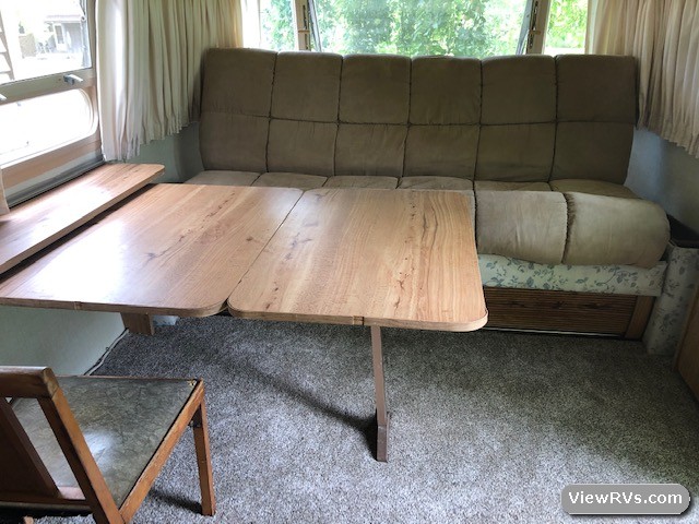 1981 Airstream International 31 travel trailer
