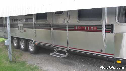 1982 Airstream Limited 34' Travel Trailer (A)