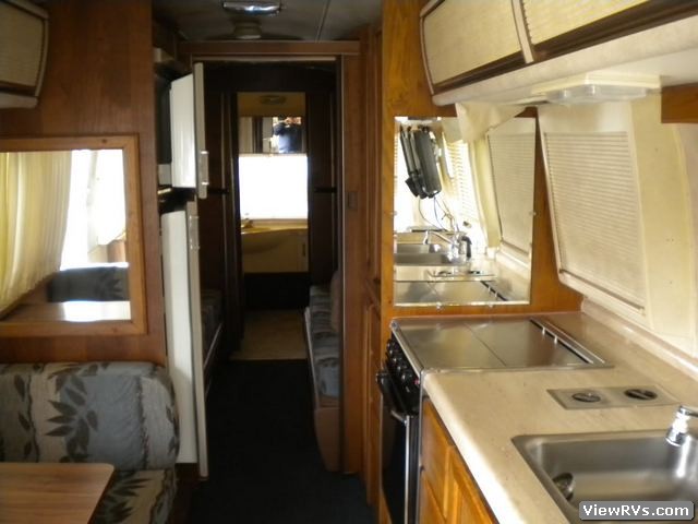 1984 Airstream Travel Trailer Limited 31' (A)