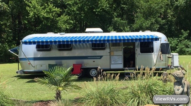 1985 Airstream Sovereign 31 Travel Trailer