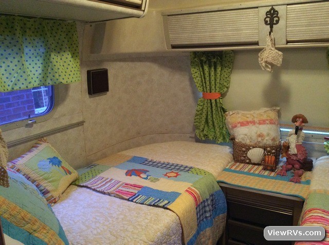 1985 Airstream Sovereign 31 Travel Trailer