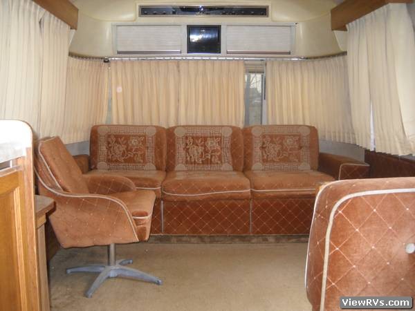 1985 Airstream Travel Trailer Excella 34' (B)