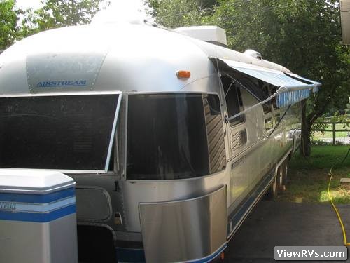 1989 Airstream Limited 34' Travel Trailer (A)