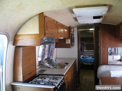 1989 Airstream Limited 34' Travel Trailer (A)