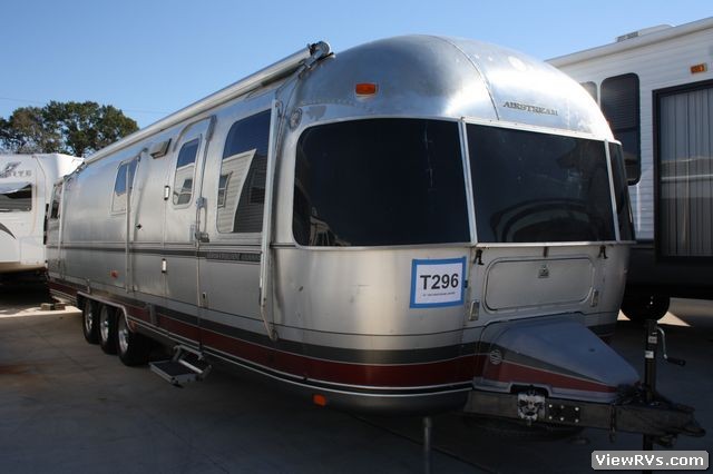 1992 Airstream Travel Trailer Limited 34' (B)