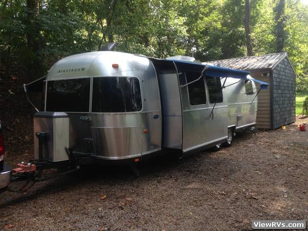 2002 Airstream Trailer Classic 30W SLide-out (A)
