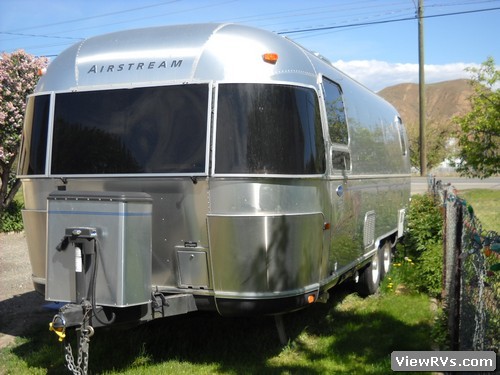 2002 Airstream Classic 25' Travel Trailer (A)