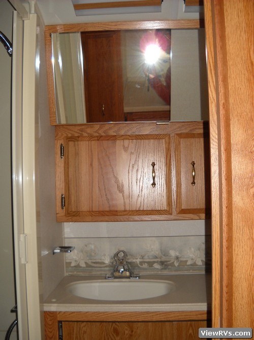 2002 Airstream Classic 25' Travel Trailer (A)