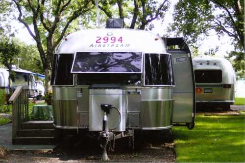2004 Airstream Classic 30' Travel Trailer (A)