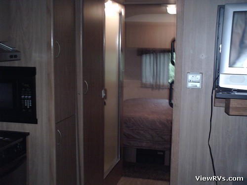 2004 Airstream Safari 28 Slide Out Travel Trailer (A) Interior