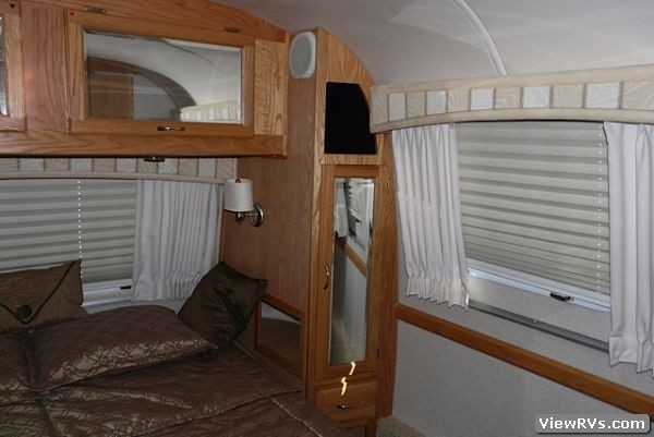 2005 Airstream Travel Trailer Classic 31'(A)