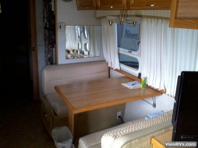 2006 Airstream Classic 30 Travel Trailer