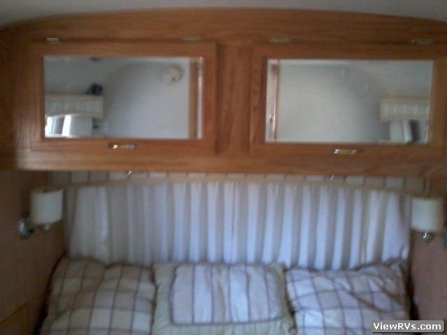 2006 Airstream Classic 30 Travel Trailer