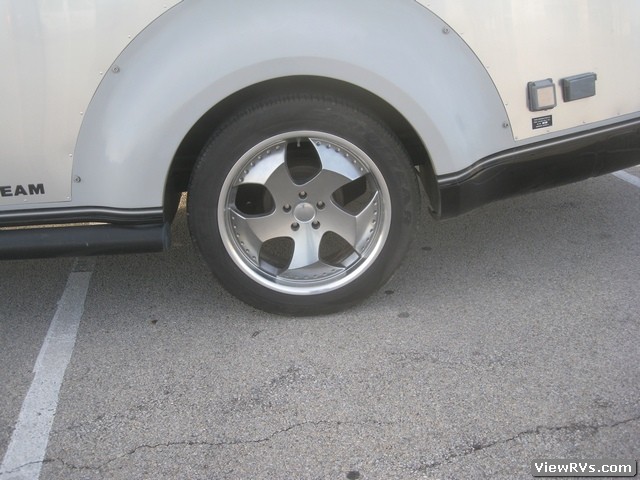 2007 Airstream Travel Trailer BaseCamp (A)