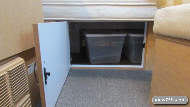 2012 Airstream Sport Bambi 22FB Travel Trailer