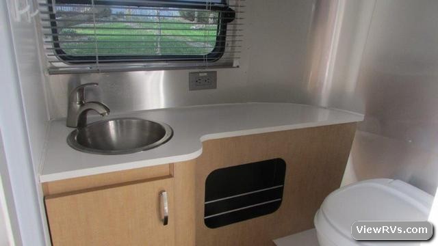 2012 Airstream Sport Bambi 22FB Travel Trailer
