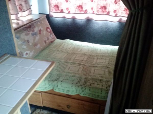 1966 Aloha Travel Trailer 13' (A)