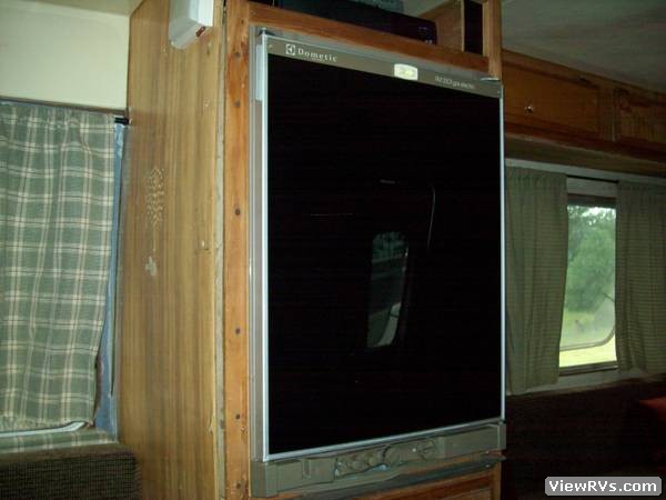 1975 Amerigo Travel Trailer FG16 (A)