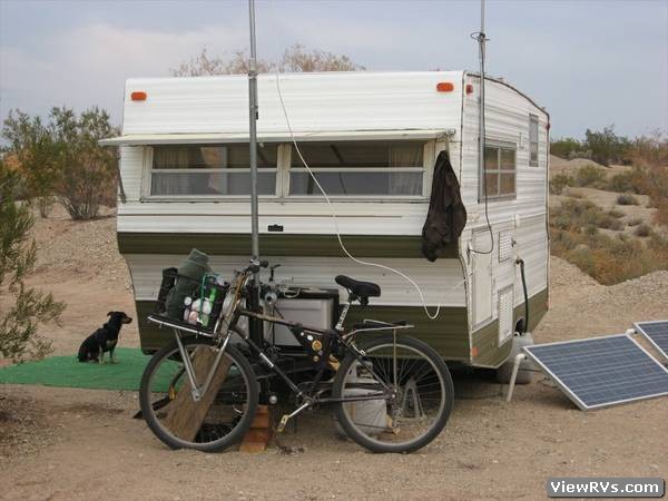 1971 Aristocrat LoLiner 16 travel trailer