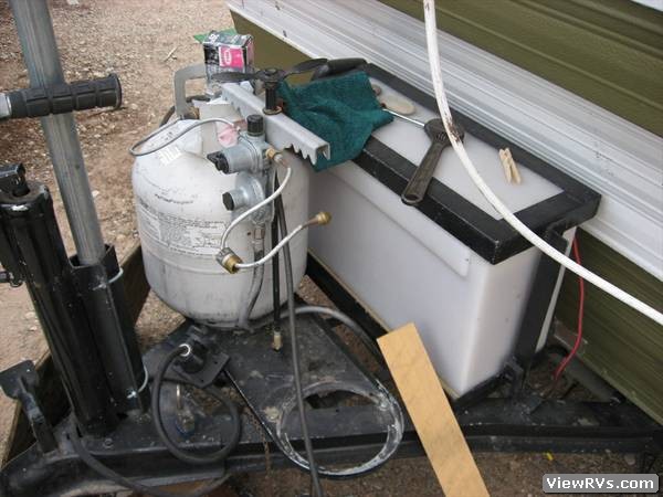 1971 Aristocrat LoLiner 16 travel trailer