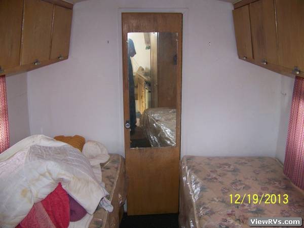 1960 Avion Travel Trailer Holiday 24' (A)