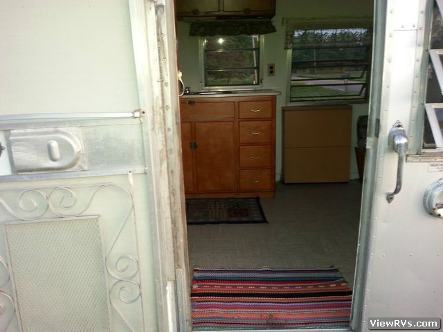 1966 Avion Trailer Travelcader