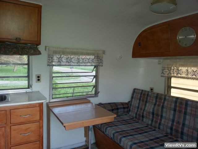 1966 Avion Trailer Travelcader