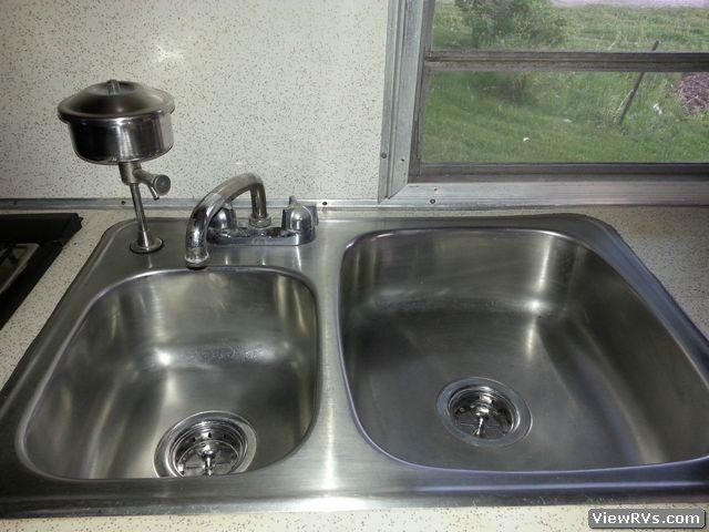 1966 Avion Trailer Travelcader