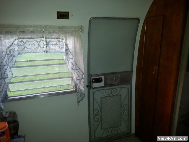 1966 Avion Trailer Travelcader