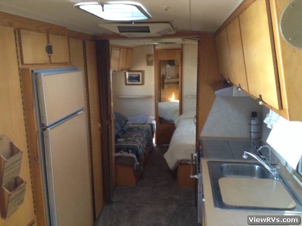 1969 Avion Travelcader 28 Trailer