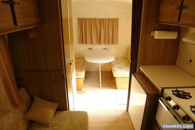 1970 Avion Trailer Suntrail Sports Special 19' (A)