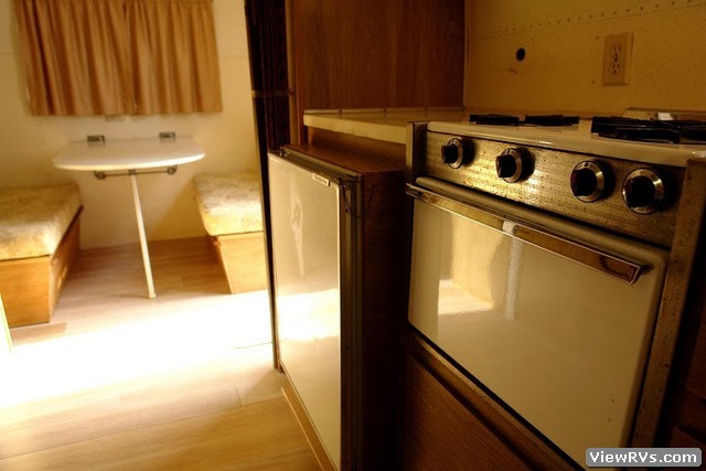 1970 Avion Trailer Suntrail Sports Special 19' (A)