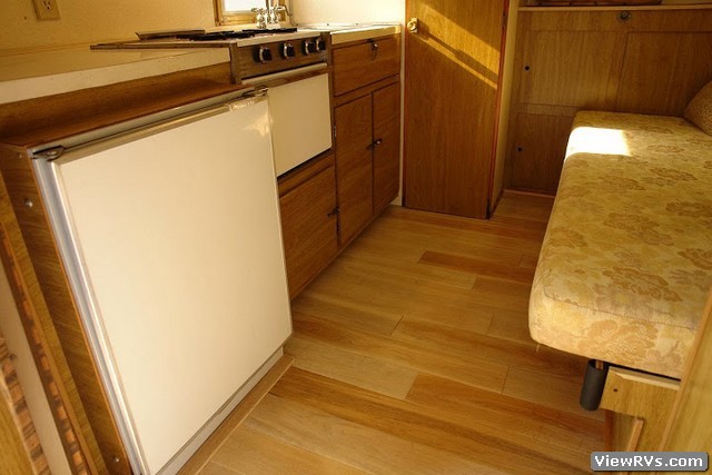 1970 Avion Trailer Suntrail Sports Special 19' (A)