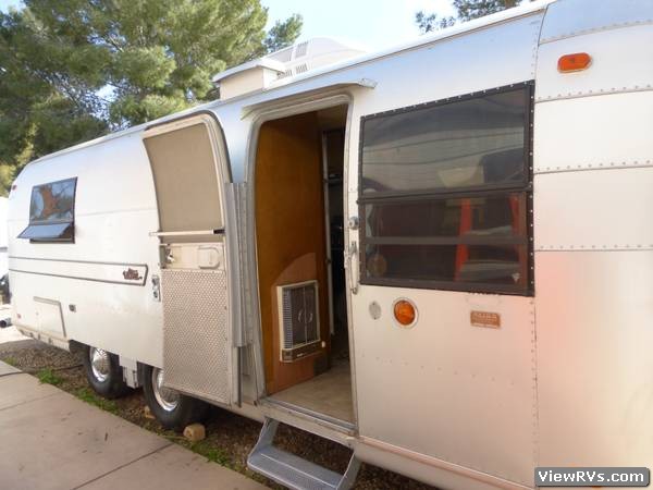 1970 Avion Trailer Travelcader Ultra (A)
