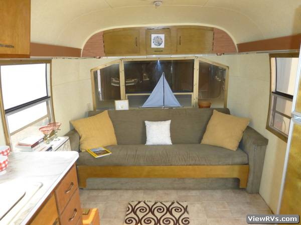 1970 Avion Trailer Travelcader Ultra (A)
