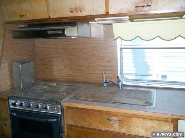 1973 Avion Travel Trailer Travelcader 25 (A)
